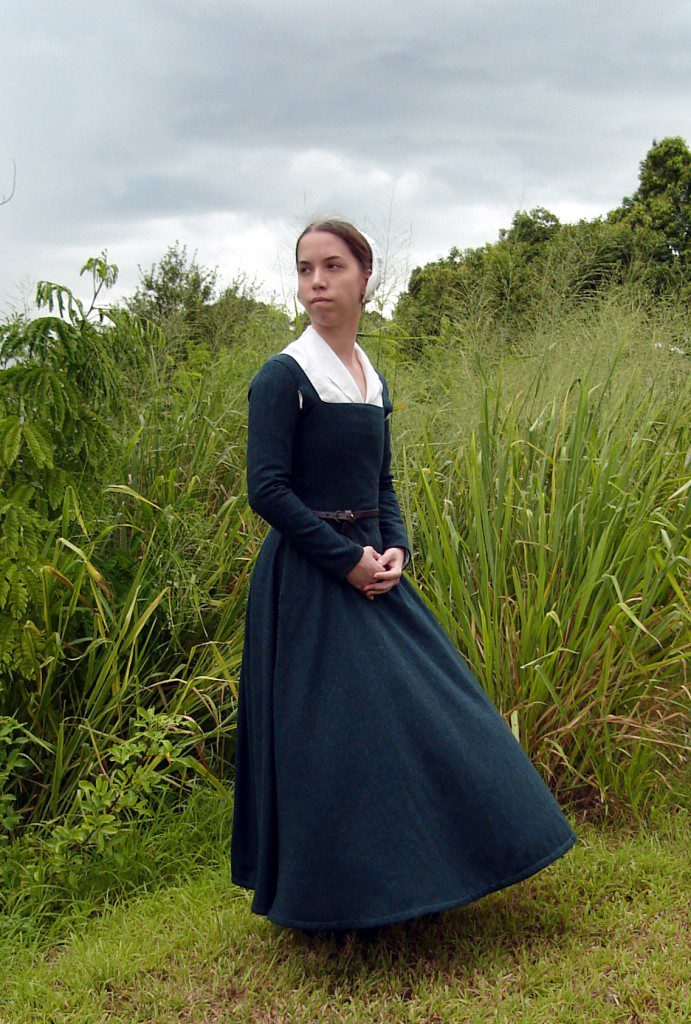 Teal Herringbone Wool Kirtle